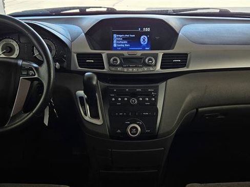 Used 2012 Honda Odyssey EX image 9