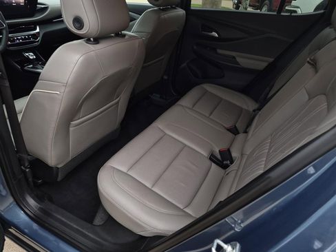 Used 2024 Buick Envista Avenir image 14