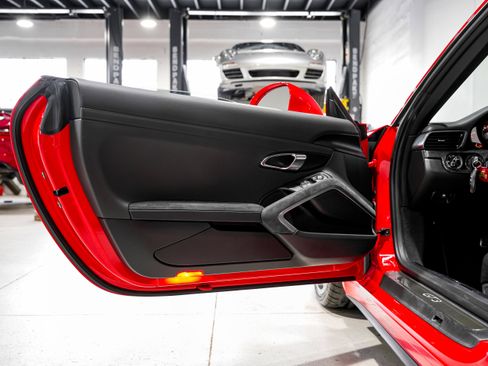 Used 2015 Porsche 911 GT3 RWD image 23