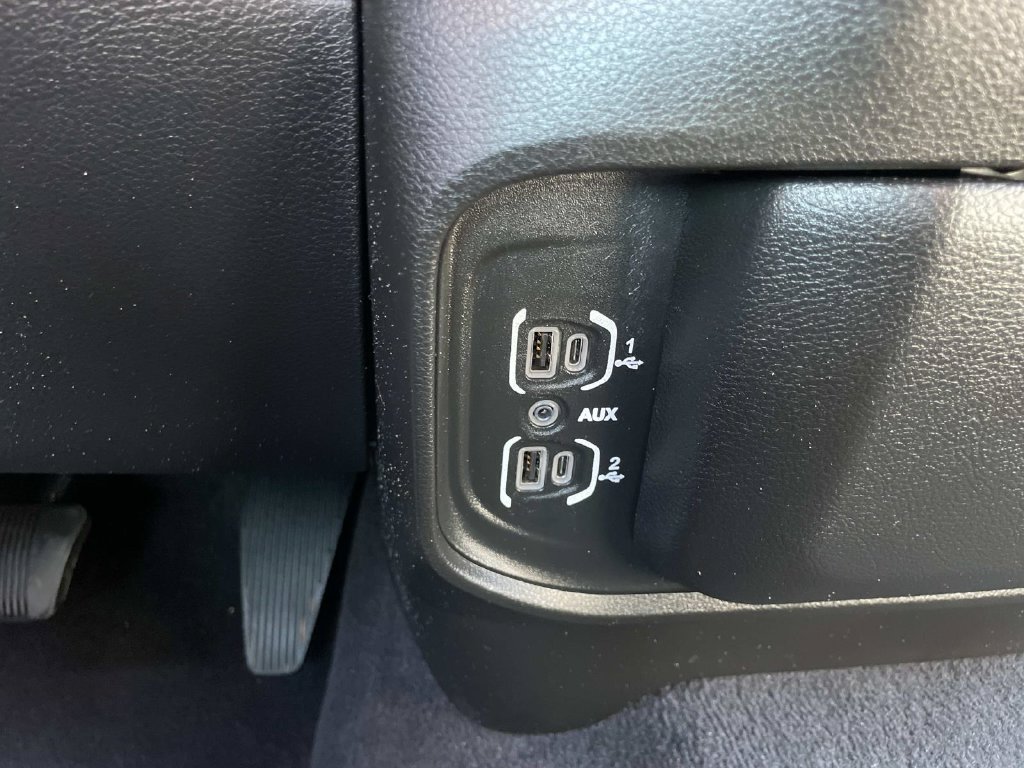 Used 2022 RAM 2500 Big Horn AWD/4WD image 47