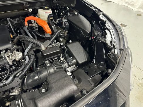 Used 2025 Toyota RAV4 XLE AWD/4WD image 68
