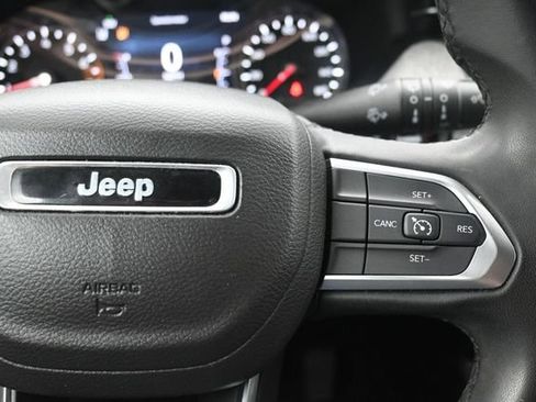 Used 2023 Jeep Compass Latitude AWD/4WD image 26