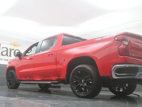 Used 2025 Chevrolet Silverado 1500 LT w/ Leather Package AWD/4WD image 5