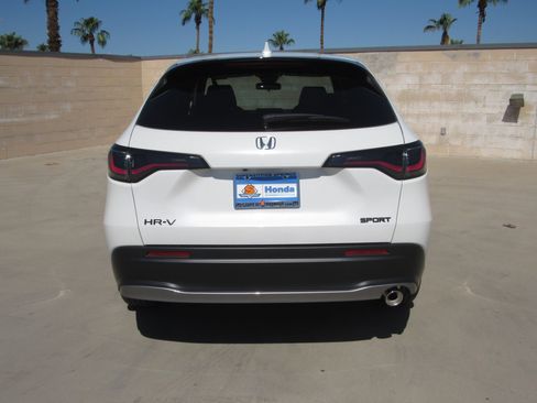 New 2026 Honda HR-V Sport image 6