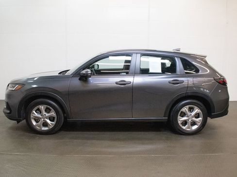 Used 2023 Honda HR-V LX image 6