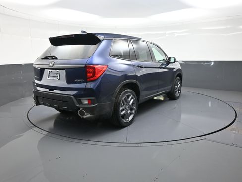 Used 2023 Honda Passport EX-L image 3