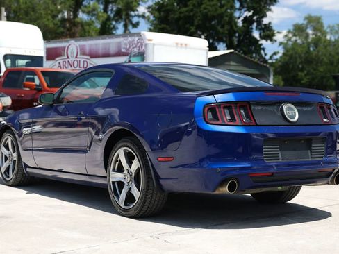 Used 2013 Ford Mustang GT Premium w/ Security Pkg RWD image 4
