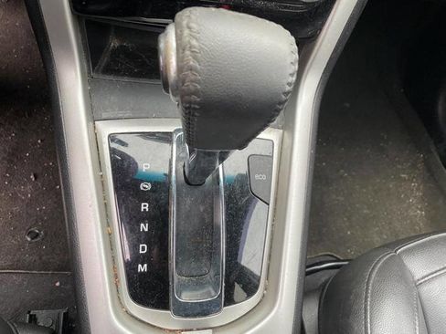 Used 2012 Chevrolet Captiva Sport LT w/ Convenience Package FWD image 37