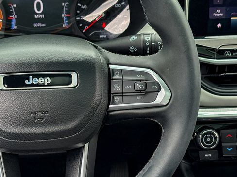 Used 2023 Jeep Compass Limited w/ Sun and Sound Group AWD/4WD image 20