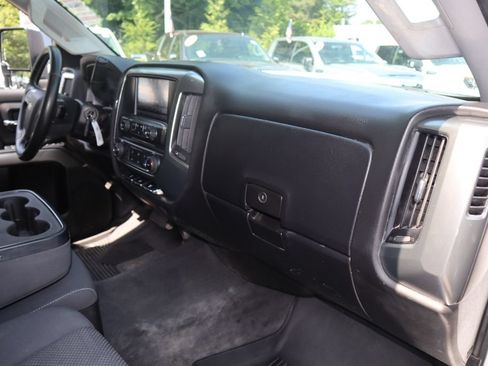 Used 2019 Chevrolet Silverado 2500 LT AWD/4WD image 25