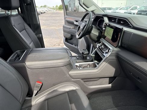 Certified 2025 GMC Sierra 1500 Denali w/ Denali Reserve Package AWD/4WD image 35
