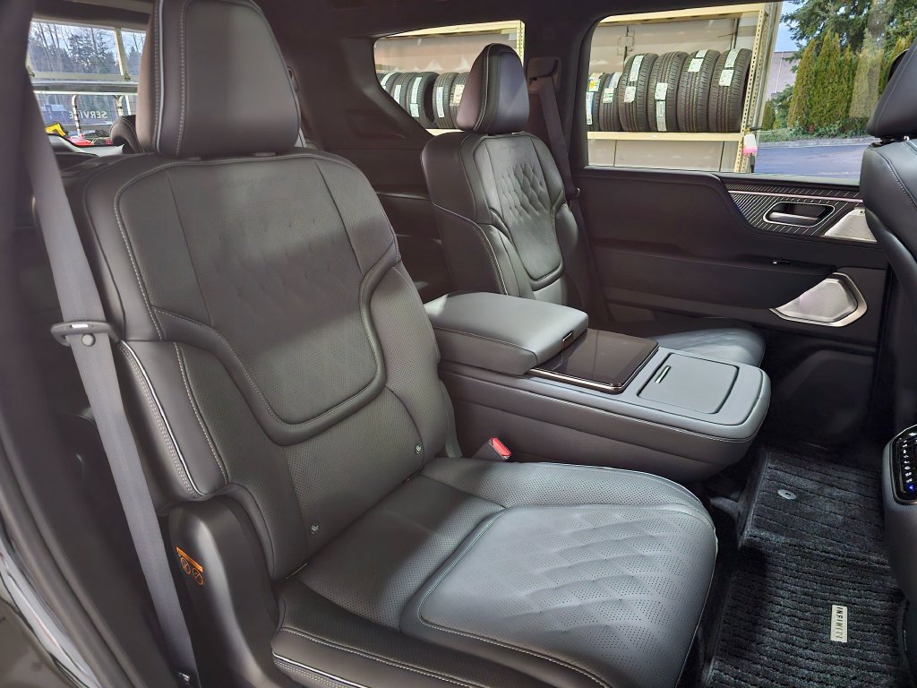 New 2026 INFINITI QX80 Autograph w/ Premium Cargo Package AWD/4WD image 33