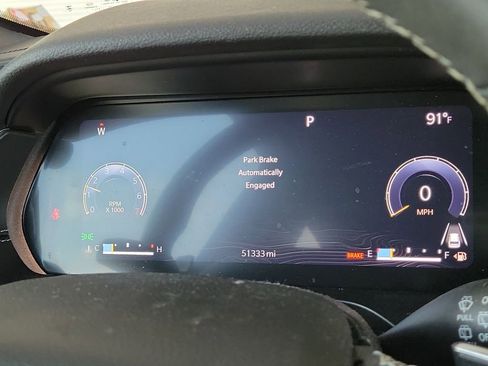 Used 2023 Jeep Grand Cherokee Altitude image 15