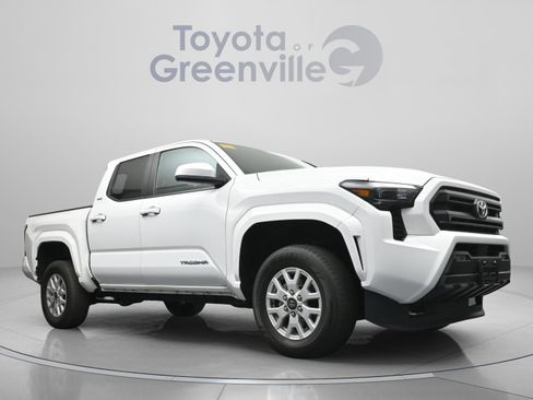 Certified 2024 Toyota Tacoma SR5 RWD image 19