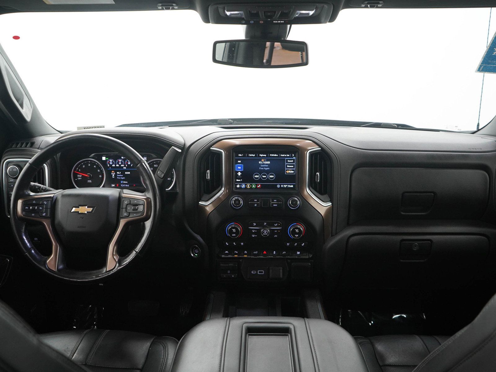 Used 2020 Chevrolet Silverado 1500 High Country AWD/4WD image 16