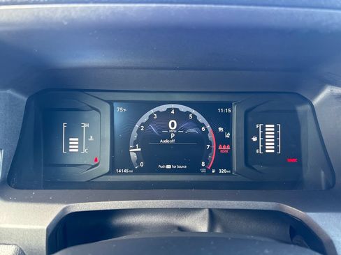 Certified 2025 Toyota Tacoma SR5 AWD/4WD image 16
