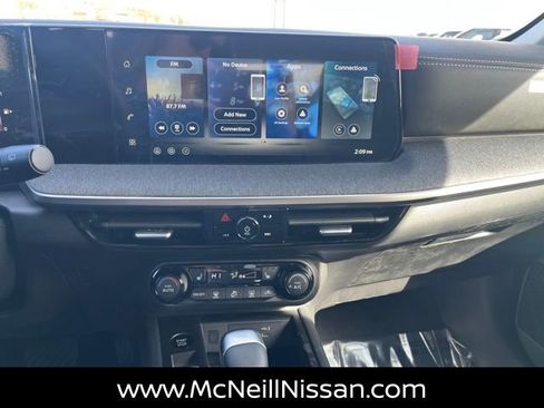 New 2026 Nissan Kicks SV image 21