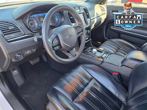 Used 2023 Chrysler 300 S RWD image 10