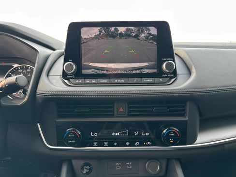 New 2026 Nissan Rogue SV AWD/4WD image 34