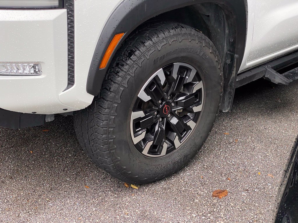 Used 2023 Nissan Frontier PRO-4X w/ Pro Convenience Package AWD/4WD image 4