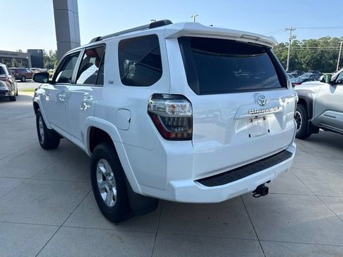 Used 2019 Toyota 4Runner SR5 Premium AWD/4WD image 5