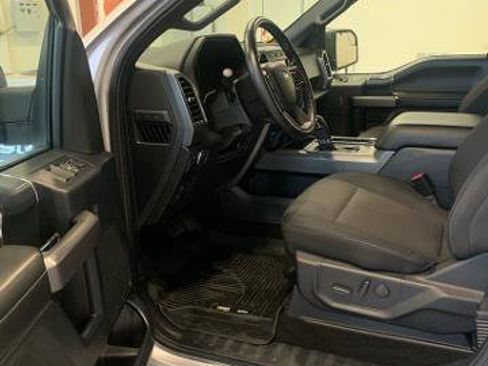 Certified 2019 Ford F150 XLT w/ Equipment Group 302A Luxury image 9