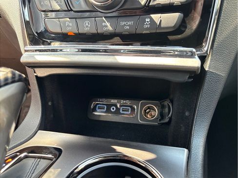 Used 2020 Jeep Grand Cherokee Altitude RWD image 32
