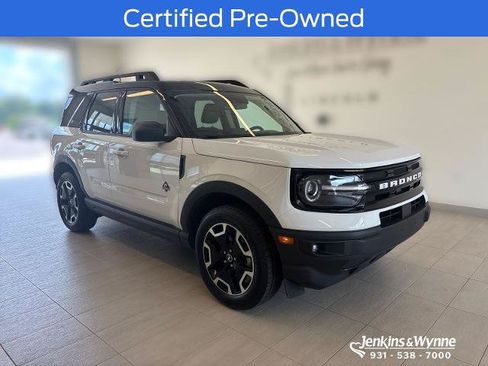 Certified 2022 Ford Bronco Sport Outer Banks w/ Tech Package AWD/4WD image 1