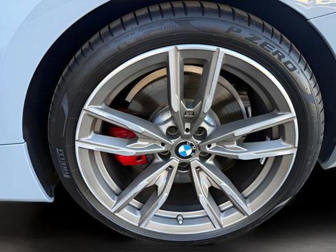 Used 2024 BMW M440i Convertible w/ Premium Package RWD image 33