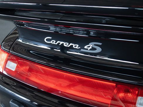 Used 1997 Porsche 911 Carrera 4S AWD/4WD image 30