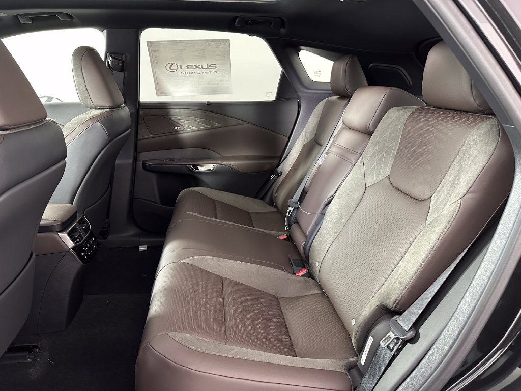 New 2026 Lexus RX 350 w/ Convenience Package AWD/4WD image 18