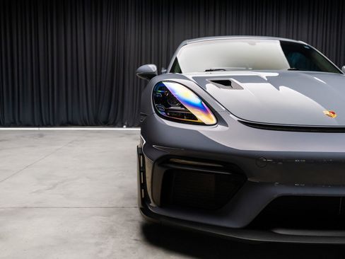 Used 2024 Porsche 718 Cayman GT4 RS w/ Accent Package Logos RWD image 18
