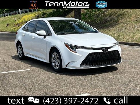 Used 2021 Toyota Corolla LE FWD image 1
