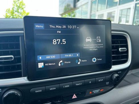Certified 2024 Hyundai Venue SEL FWD image 51