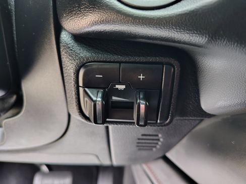 Certified 2024 Dodge Durango GT image 37