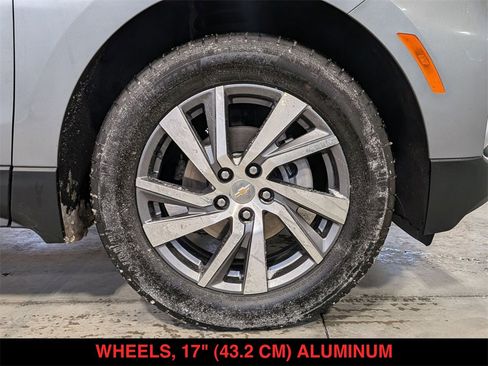 Used 2024 Chevrolet Equinox LT w/ LPO, Floor Liner Package image 19