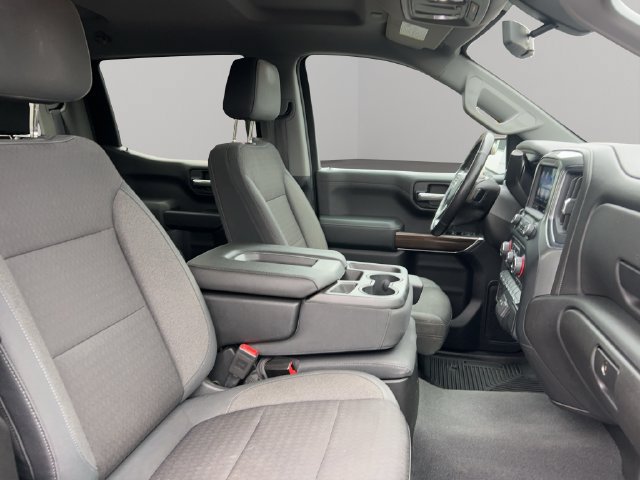 Used 2019 Chevrolet Silverado 1500 LT w/ All-Star Edition AWD/4WD image 24