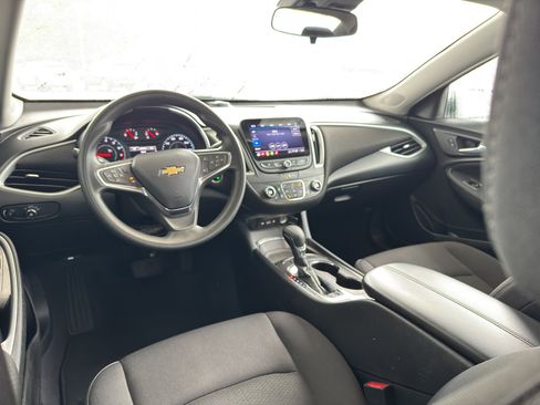 Certified 2023 Chevrolet Malibu LT image 17