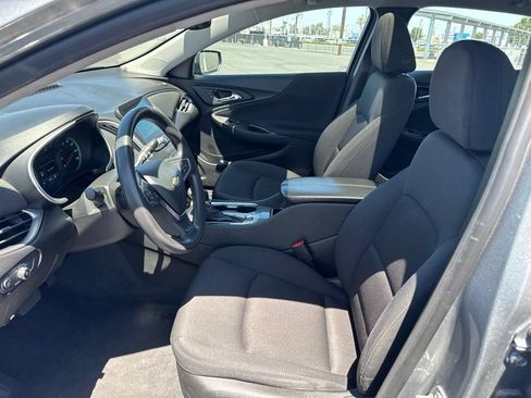 Used 2023 Chevrolet Malibu LT FWD image 15