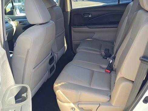 Used 2018 Honda Pilot EX-L image 6