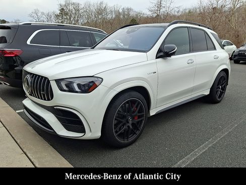 Certified 2022 Mercedes-Benz GLE 63 AMG S image 3