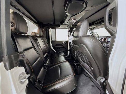 Used 2022 Jeep Gladiator Mojave w/ Trailer Tow Package image 28