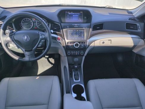 Used 2017 Acura ILX FWD image 17