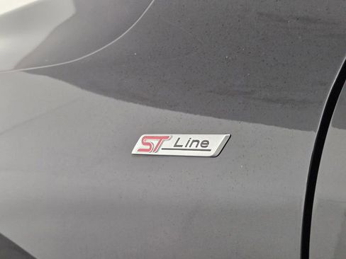 Used 2025 Ford Escape ST-Line image 11