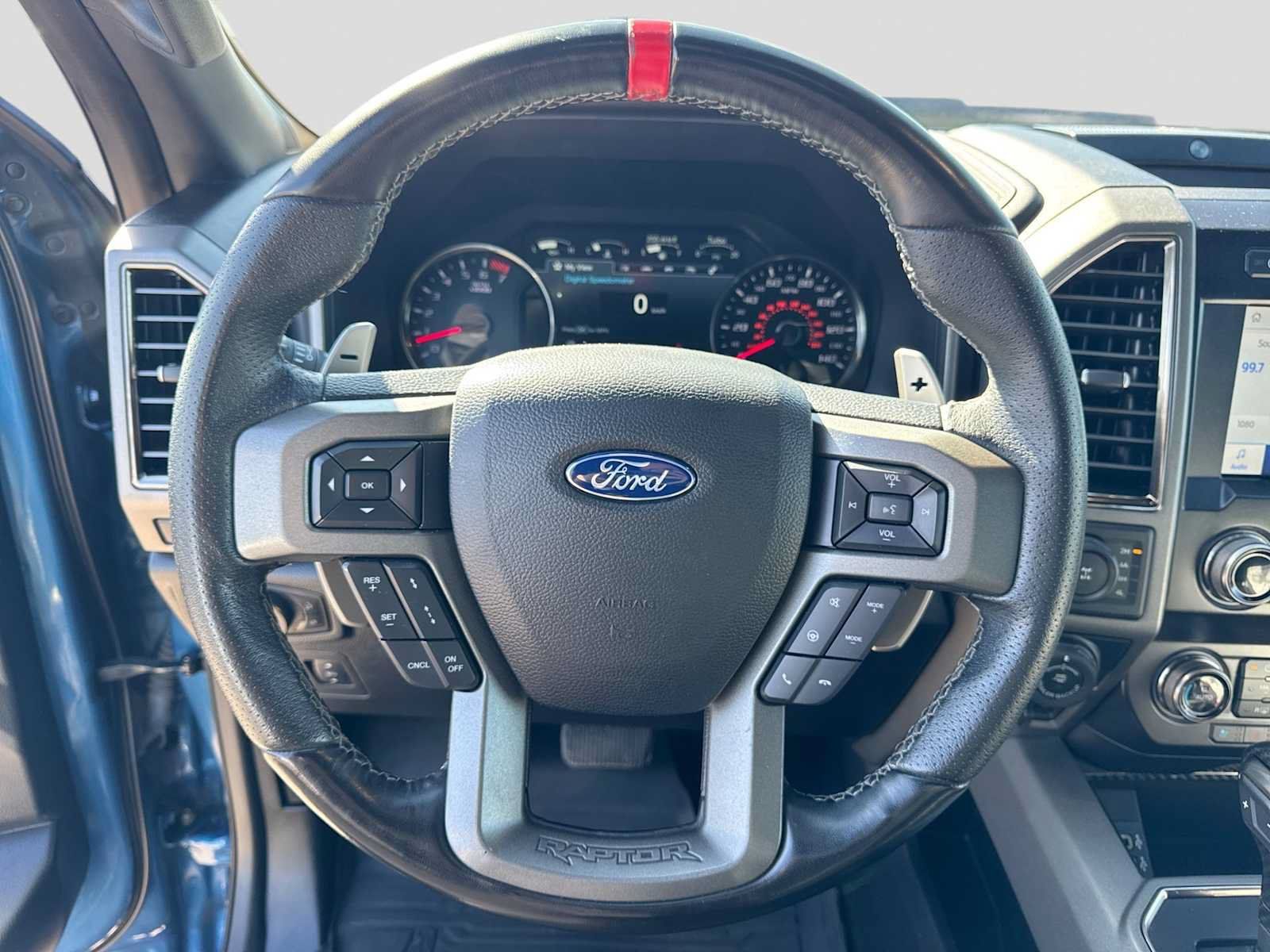 Used 2019 Ford F150 Raptor w/ Equipment Group 802A Luxury AWD/4WD image 22