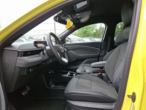 Certified 2024 Ford Mustang Mach-E GT image 14