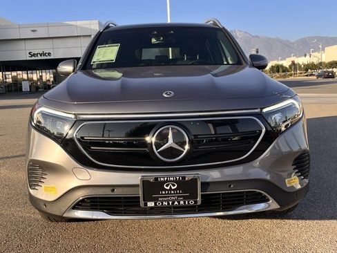 Used 2022 Mercedes-Benz EQB 350 4MATIC image 3