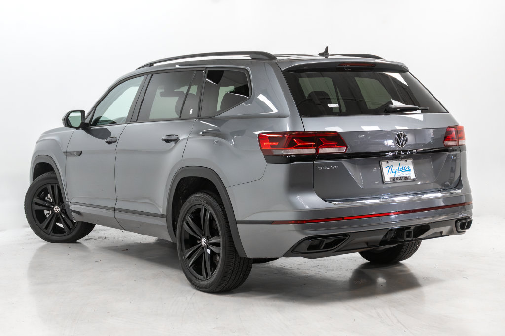 Used 2023 Volkswagen Atlas SEL R-Line AWD/4WD image 27