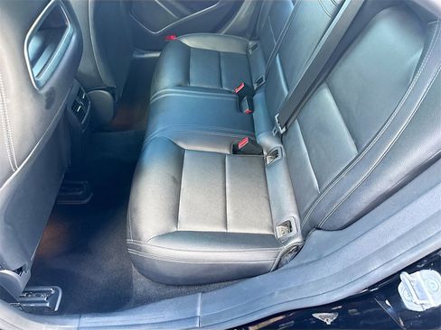 Used 2019 Mercedes-Benz CLA 250 CLA 250 image 28