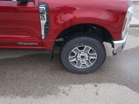 Used 2025 Ford F250 Lariat AWD/4WD image 2